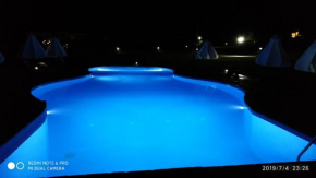 Roxanne villa's